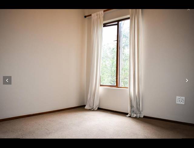 2 bed property to rent in JUKSKEI PARK
